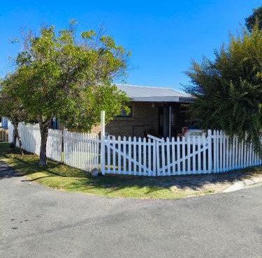 Sea Wave Cottage