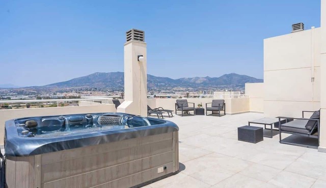 Spacious Castillo Sohail by Costarentals - Ref 12 in Fuengirola