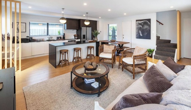 Springfield Stay | Near Hagley Park & Merivale