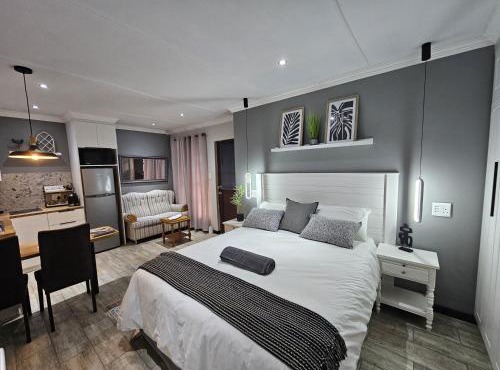Stylish Self-Catering Suites at Ferndale House