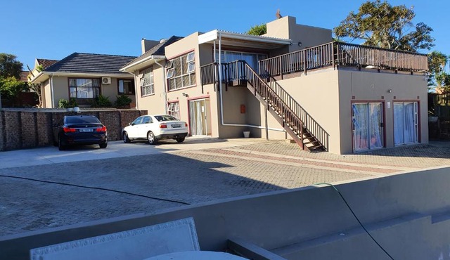 Sunnyridge Lodge
