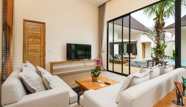 Taraburi's Finest: Brand New Build Poolside Bliss!