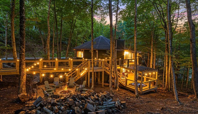 The Beech Loft - 5 Mins to Slopes - Hot Tub+Sauna