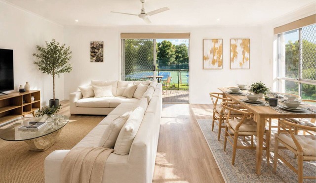 The Dennis Court - Private Tennis Court & Pool