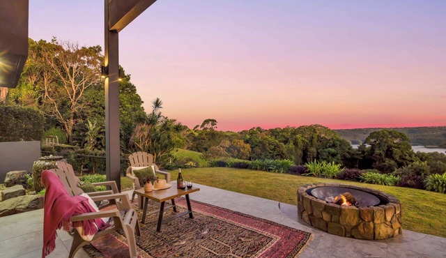 The Haven Montville 4-bedroom: air-con, secure garage, luxury panoramic views
