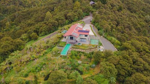The Hilltop Haven in Hamilton