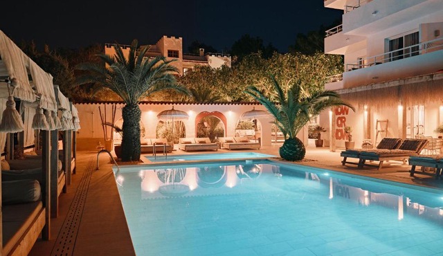 The Ibiza Oasis - Adults Only - Sunset Suites