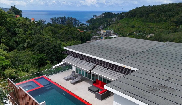 The Villa In The Sky: Luxurious Abundance, Breathtaking Views, Premier Comfort