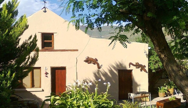 Trackers Inn
