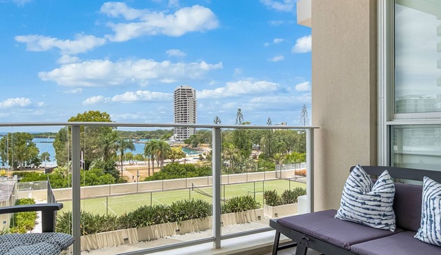 Twin Towns 233 - Central Coolangatta/Tweed Heads - Min. 3 Night Stays - Linen Provided