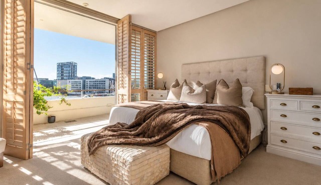 V&A Waterfront Marina Front Penthouse with Private Pool and Panoramic Views