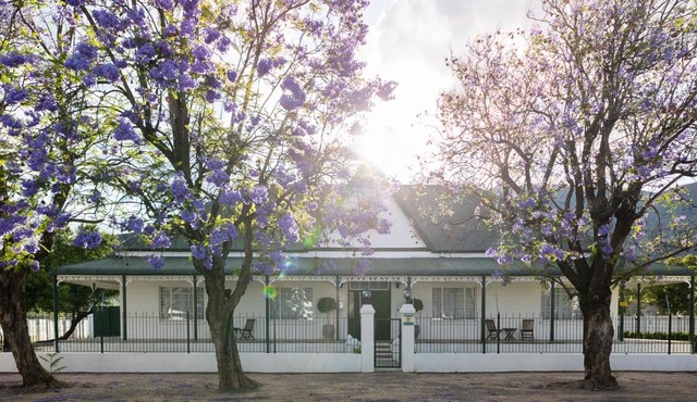 Victorian Square Guesthouse