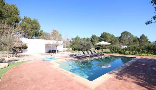 Villa Sa Barda - Spacious | Private Pool | BBQ