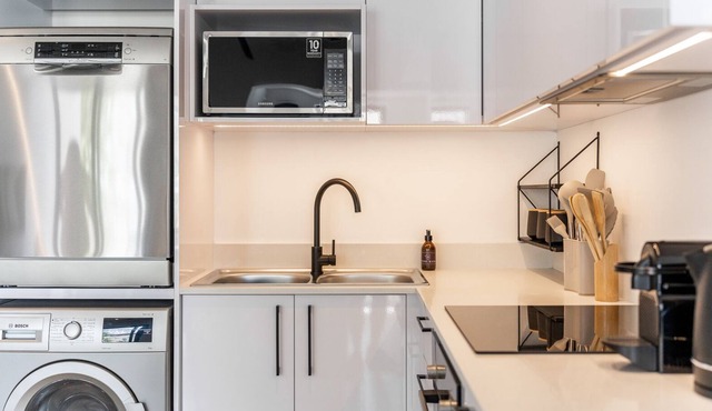 Water Pear Place - Spacious two bedroom apartment