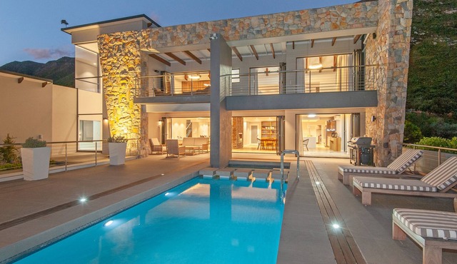 Waterstone Villa - Luxury at its best.