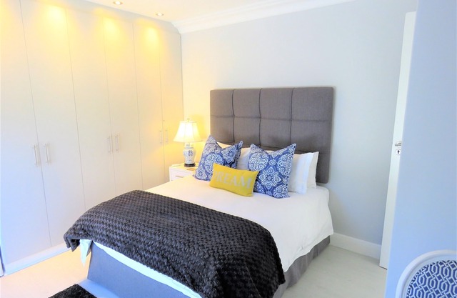 DELUXE STUDIO - OCEAN BREEZE SUNSET BEACH