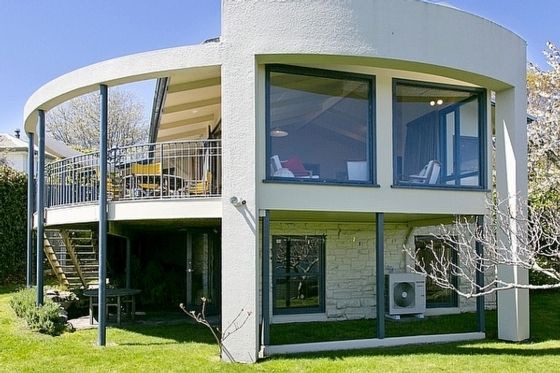 Lake Edge Rainbow Point - Taupo Holiday Home in Rainbow Point
