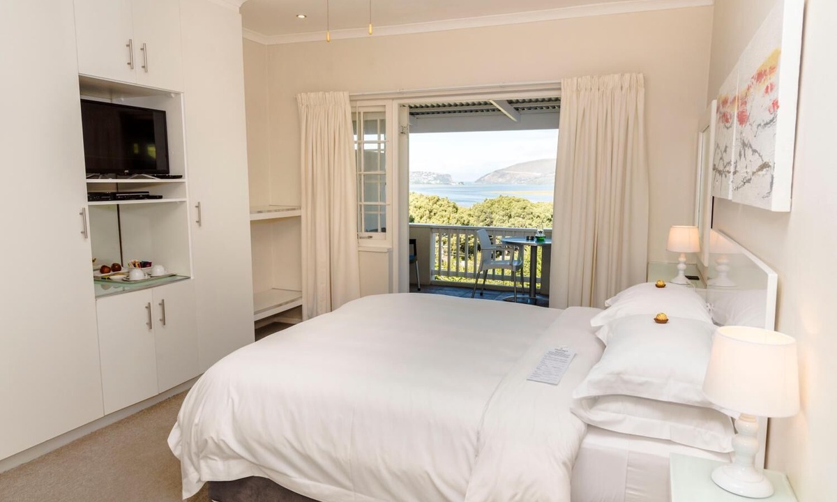 Paradise House | South Villa Guesthouse & Garden