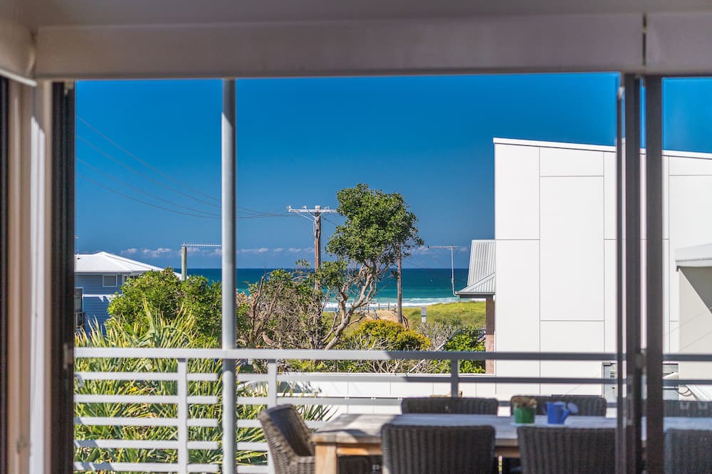 North Creek House | A PERFECT STAY - Sandy Feet