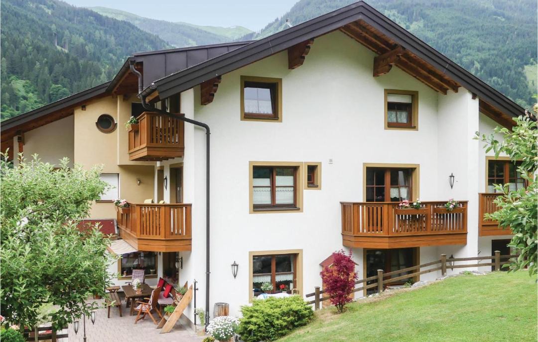 Bad Hofgastein Apartment | Beautiful apartment in Bad Hofgastein w/ WiFi and 2 Bedrooms