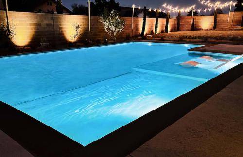 Photo of Others in Black Mountain