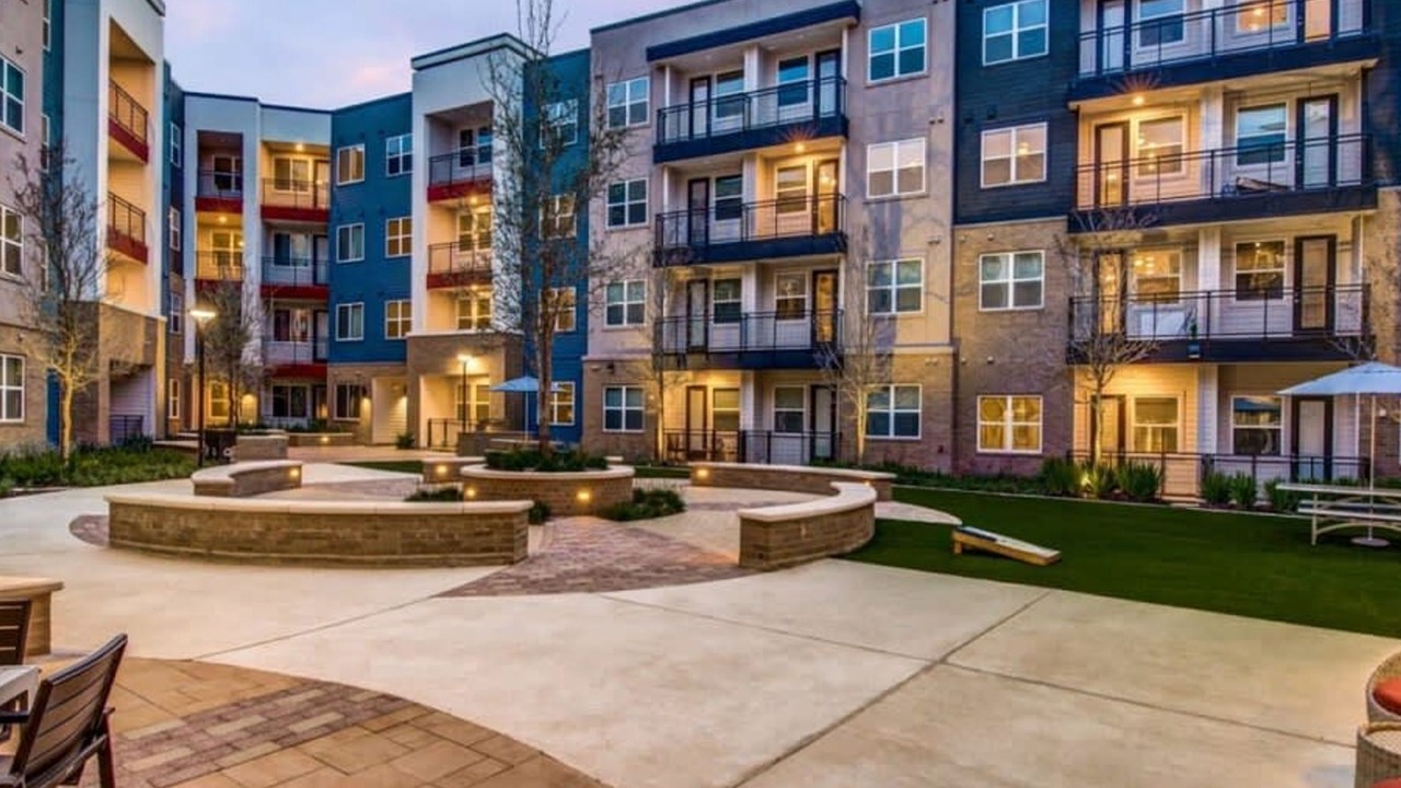 Photo of Others in Montopolis