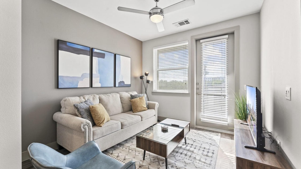 Photo of Others in Montopolis