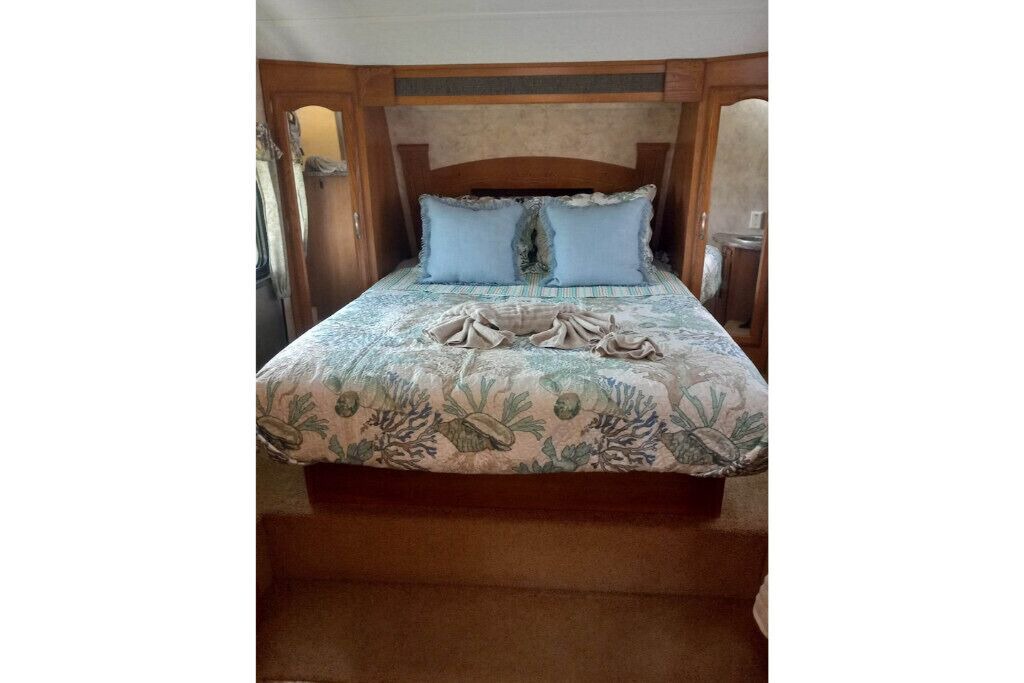 Photo of Others in Gilchrist