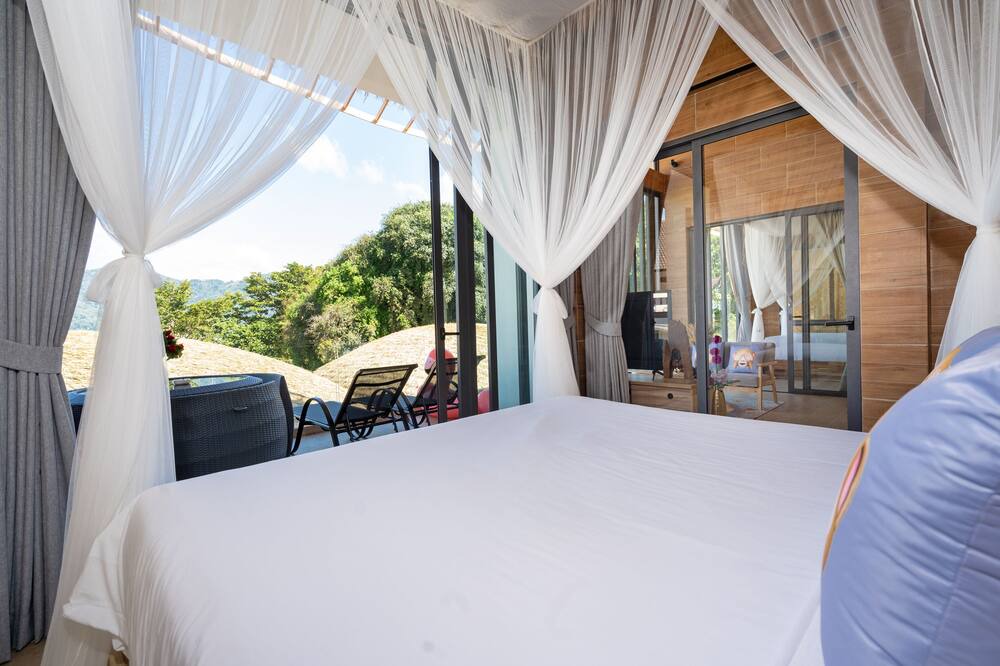 Photo of Bedroom in Nanai Road