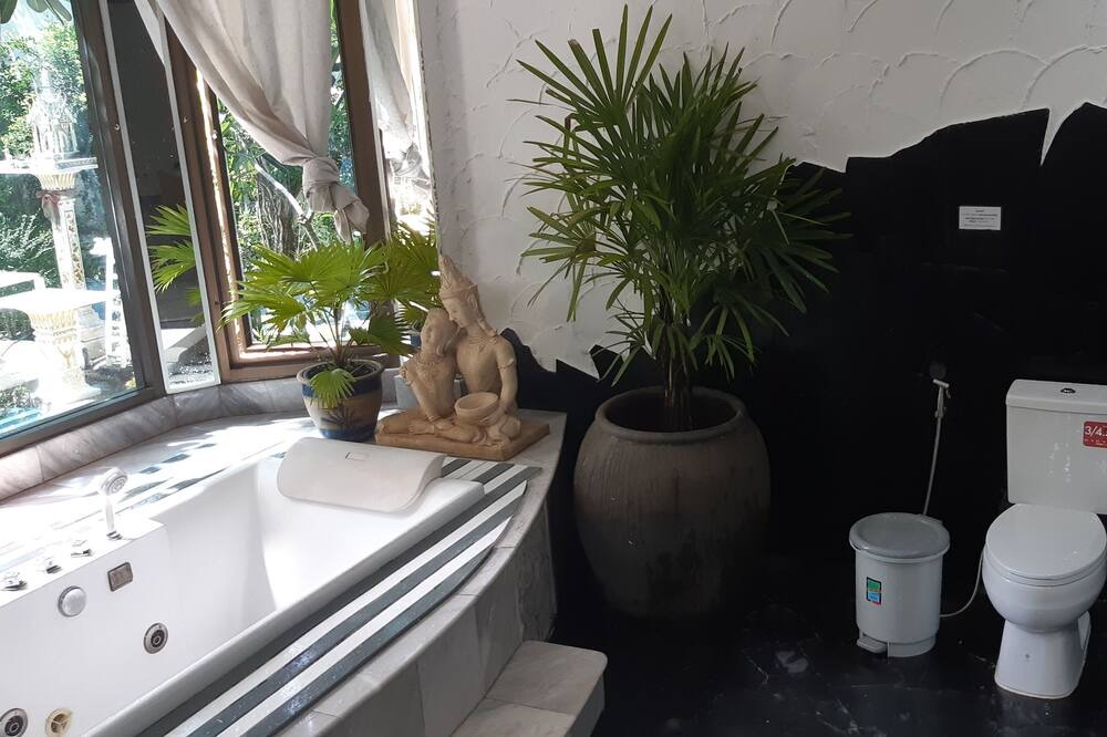 Photo of Bathroom in Sa Khu