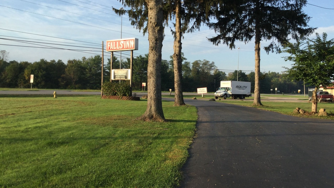 Photo of Outdoor in Newton Falls