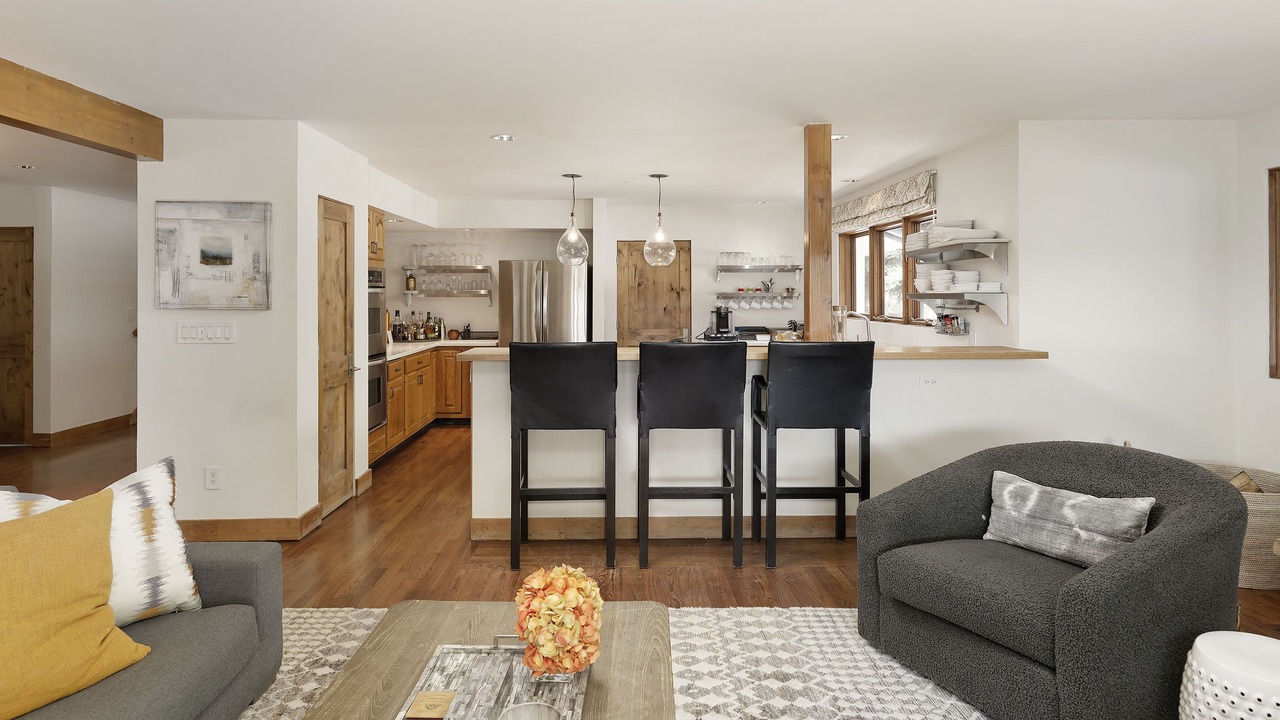 Photo of Livingroom in West End