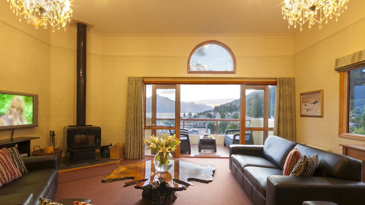Photo of Livingroom in Queenstown City Centre