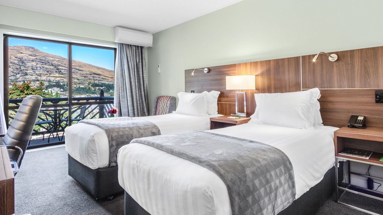 Photo of Bedroom in Queenstown