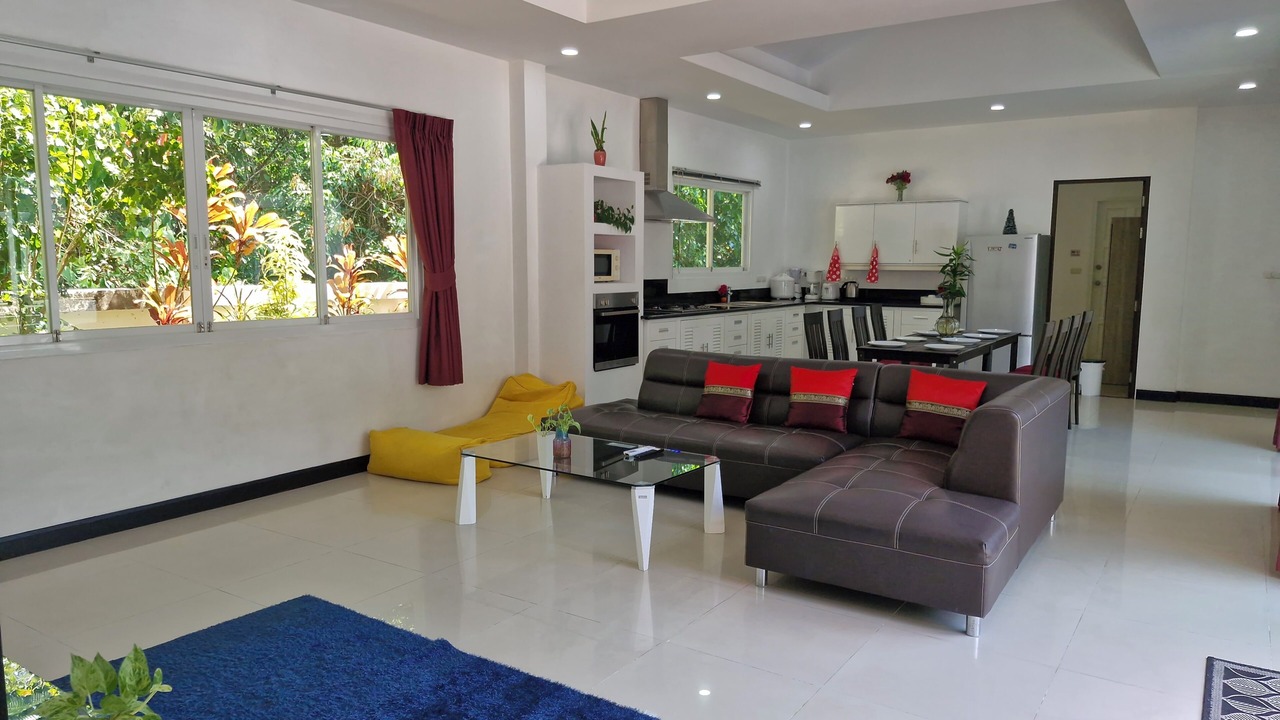 Photo of Livingroom in Chalong