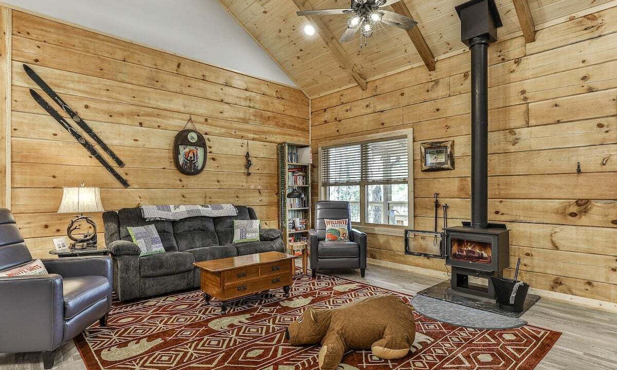 Photo of Livingroom in Ellijay