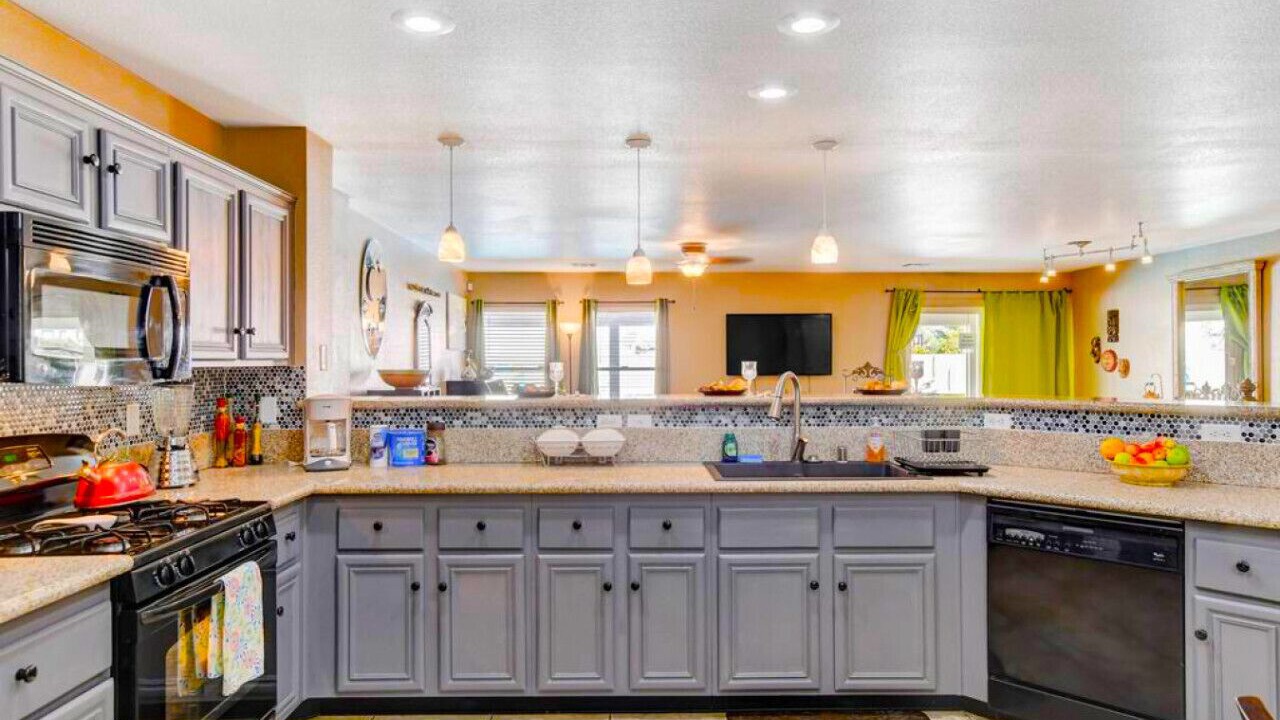 Photo of Kitchen in Sunrise Manor
