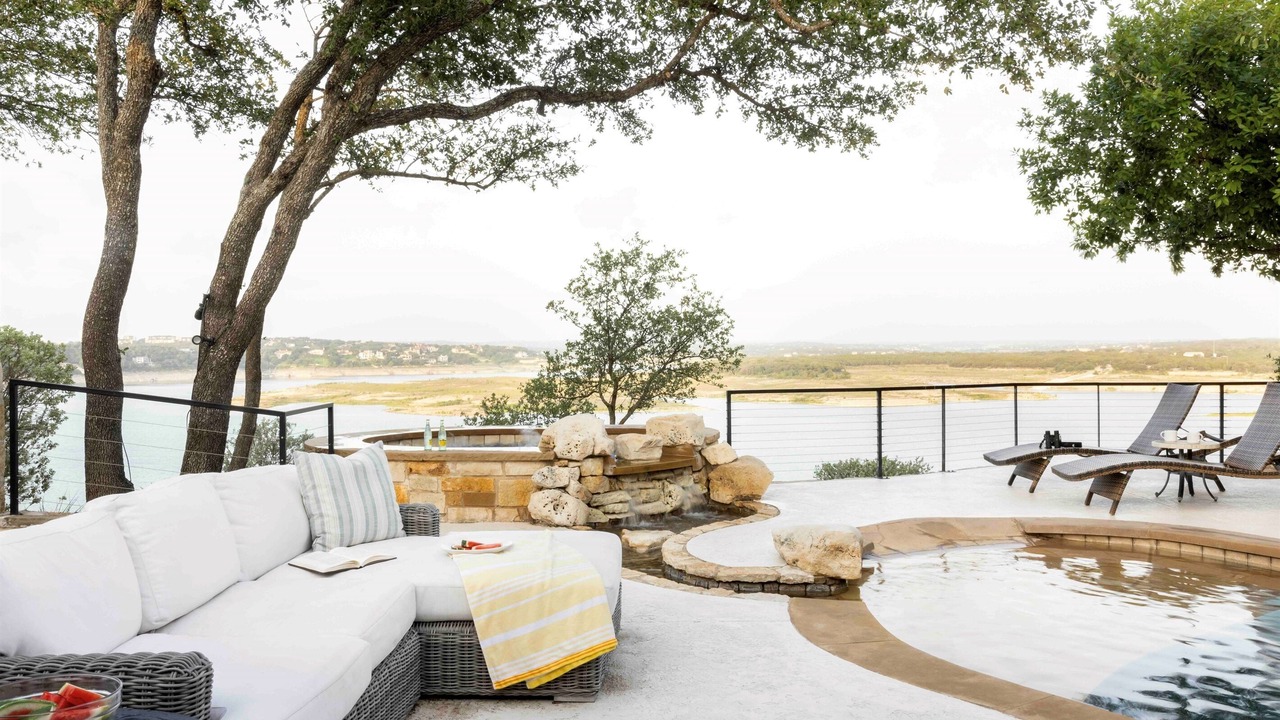 Photo of Outdoor in Eck Lane on the Lake