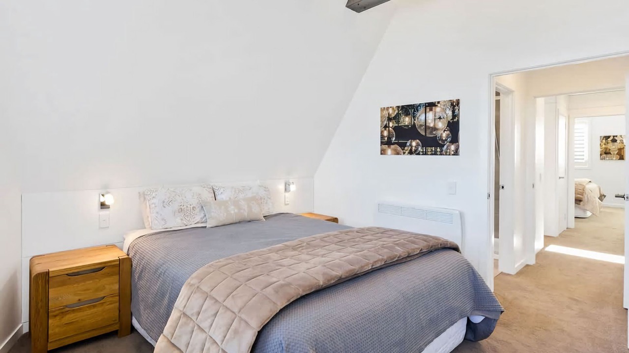 Photo of Bedroom in Kelvin Heights