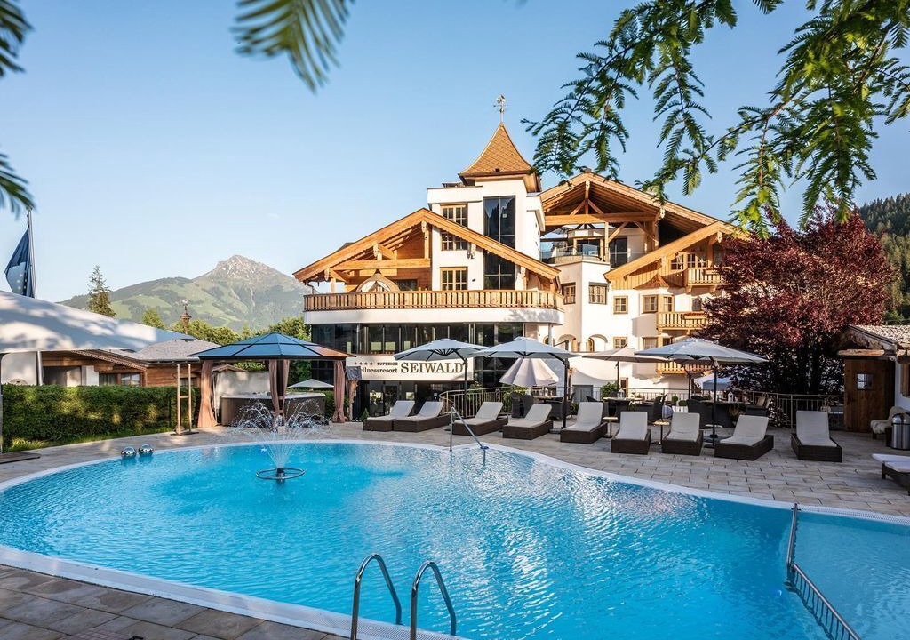 Photo of Outdoor in Prama