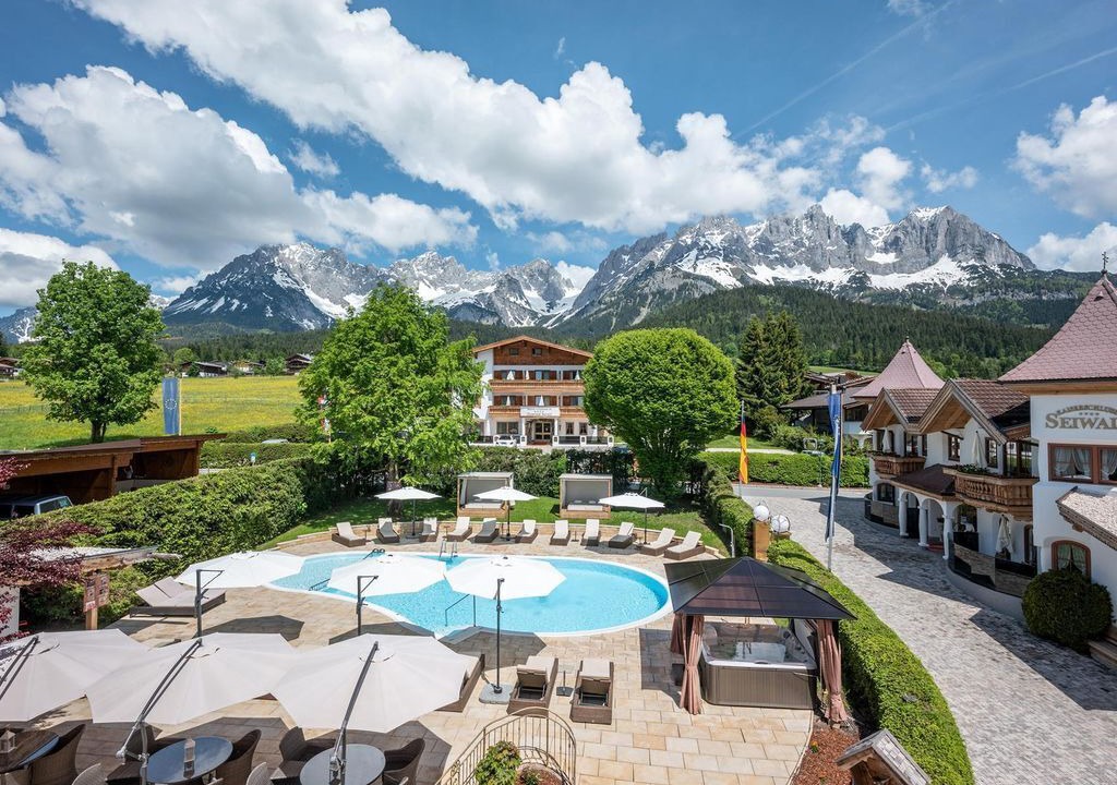 Photo of Outdoor in Prama