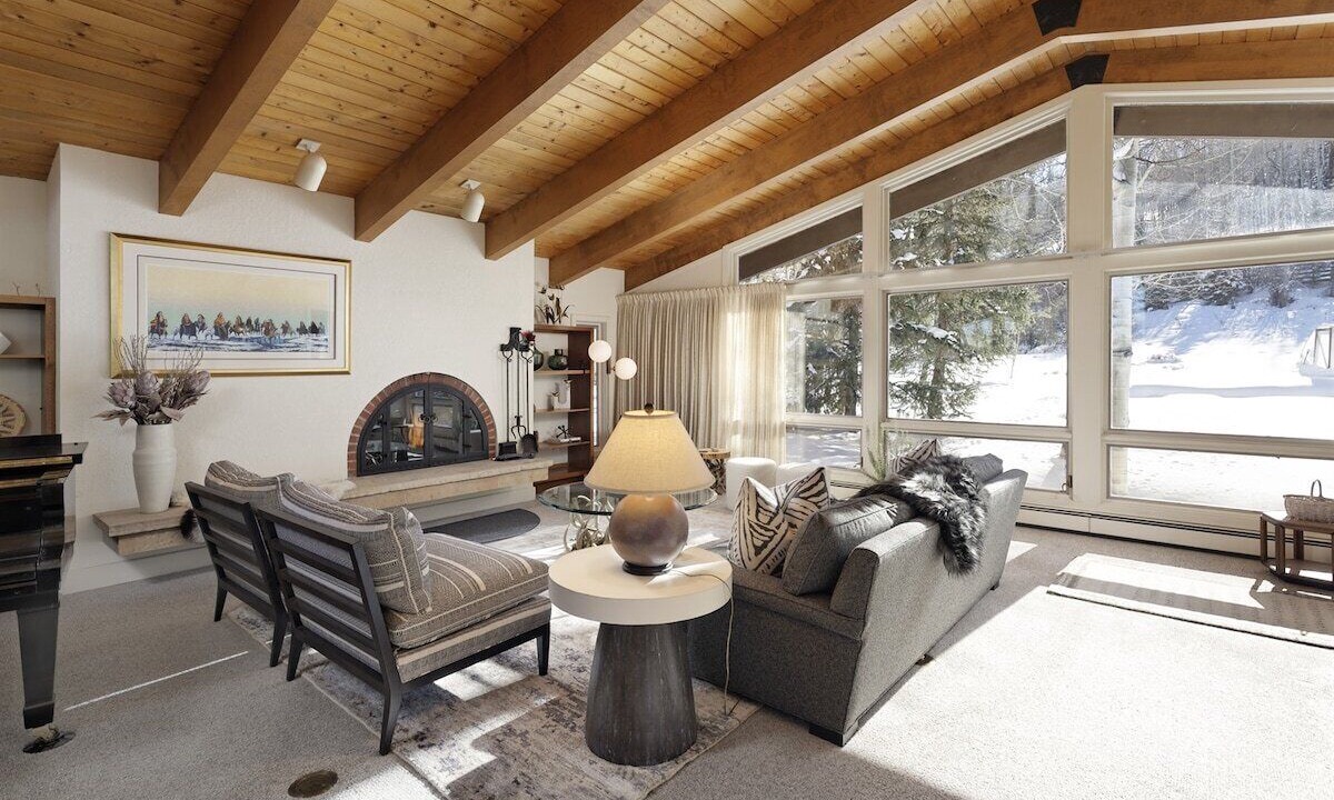 Photo of Livingroom in Snowmass Village