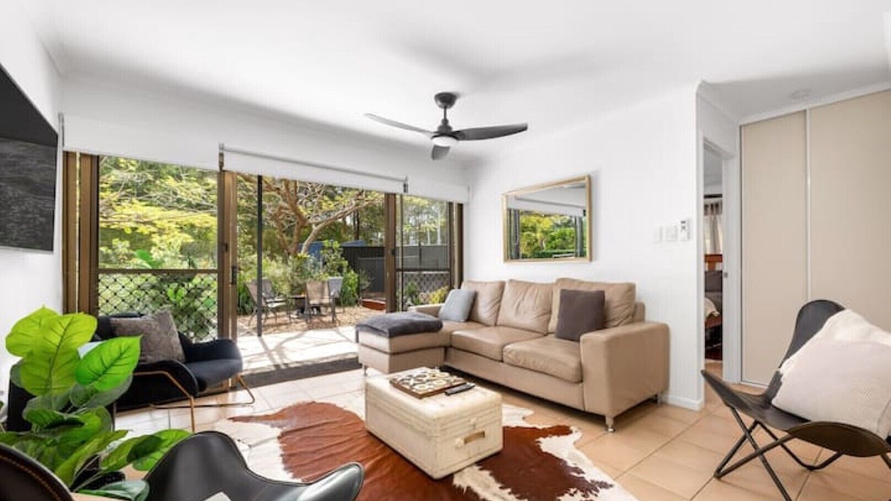 Photo of Livingroom in Warner