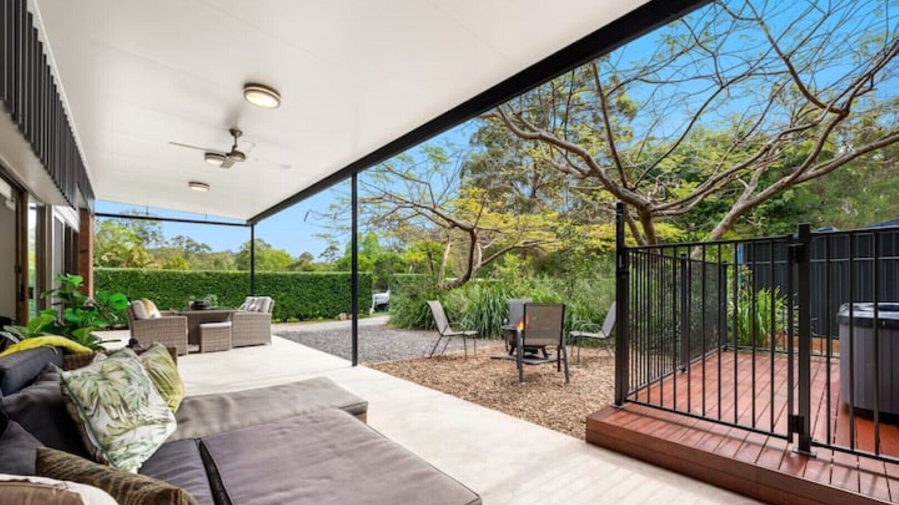 Photo of Patio Balcony in Warner
