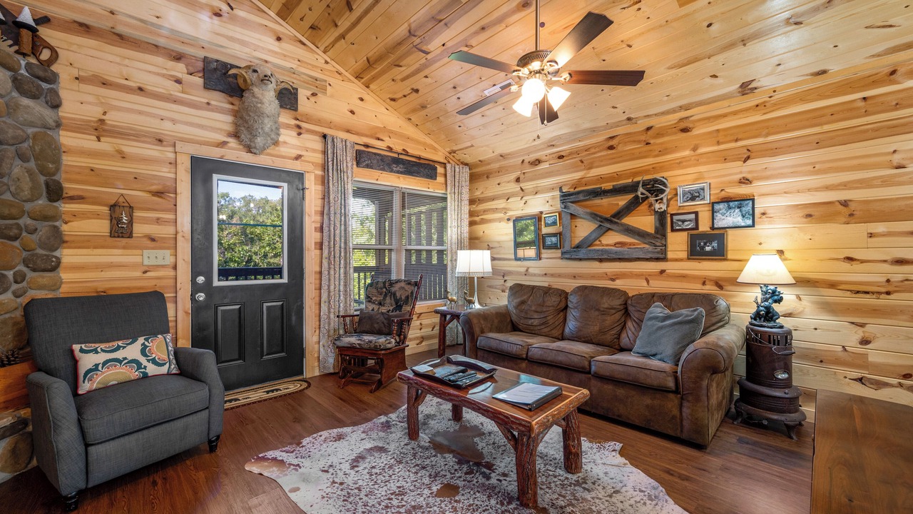 Photo of Livingroom in Pigeon Forge