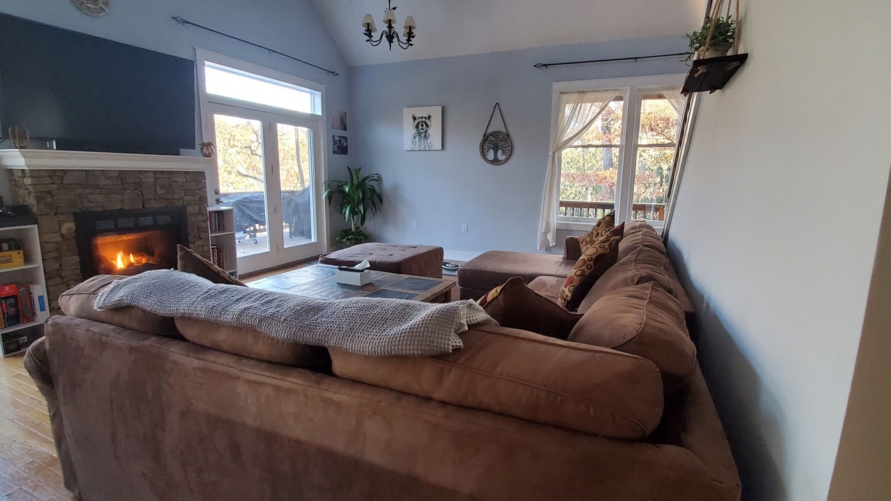 Photo of Livingroom in Spruce Pine