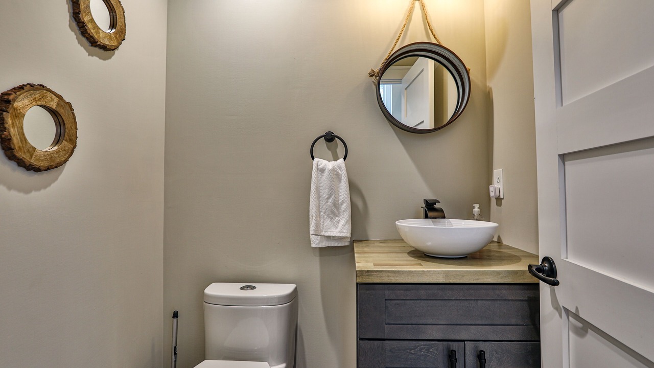Photo of Bathroom in Ellijay