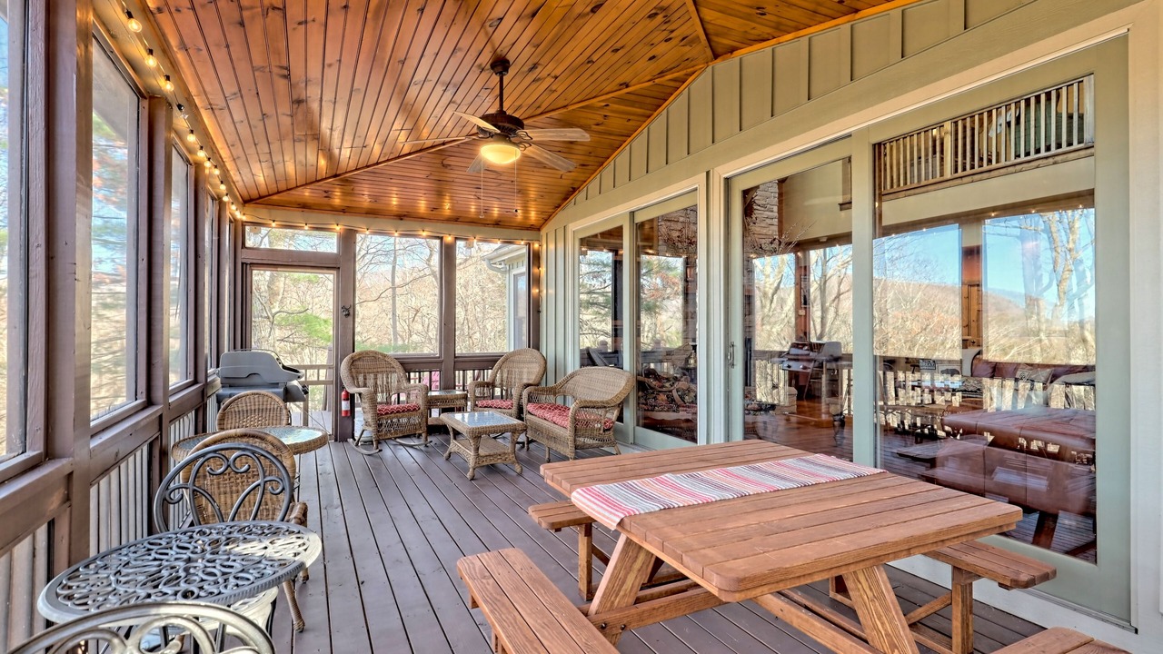 Photo of Outdoor in Walnut Mountain