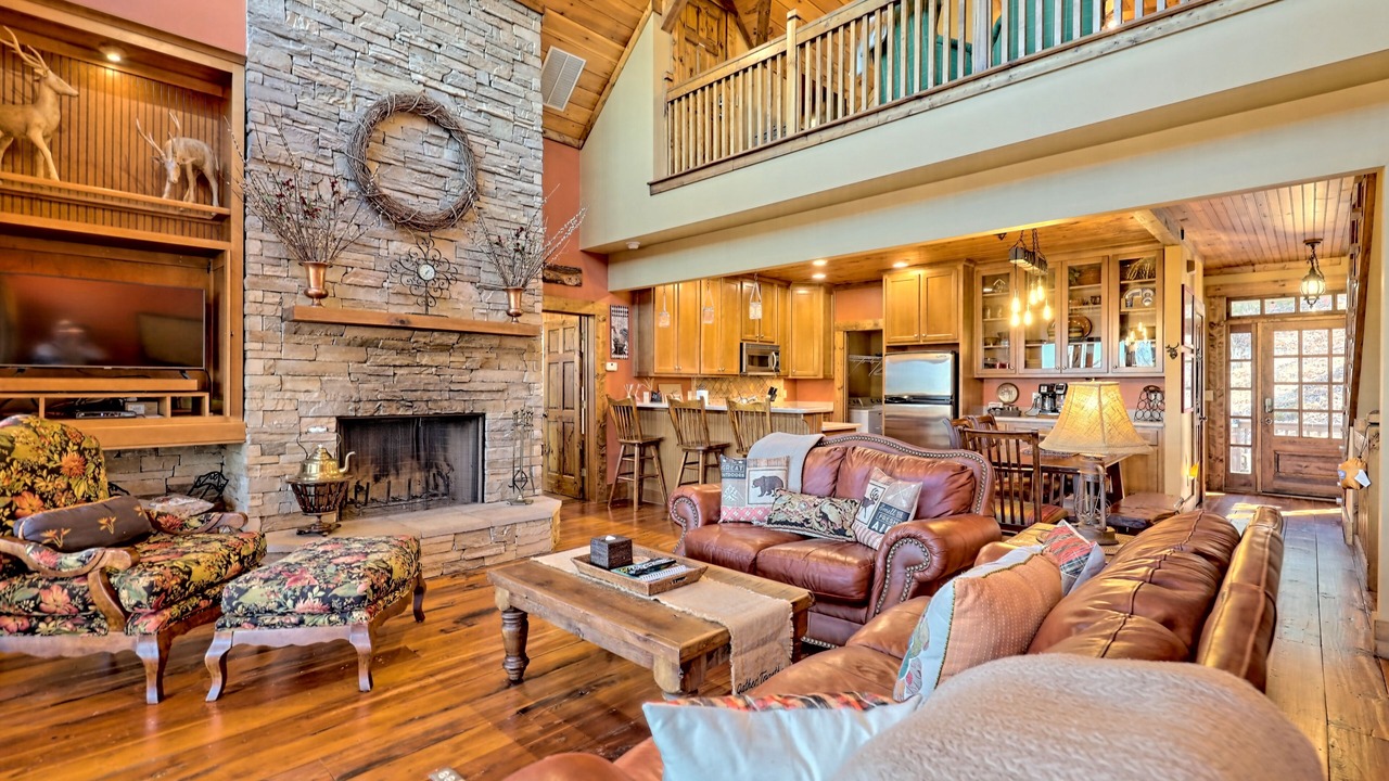 Photo of Livingroom in Walnut Mountain