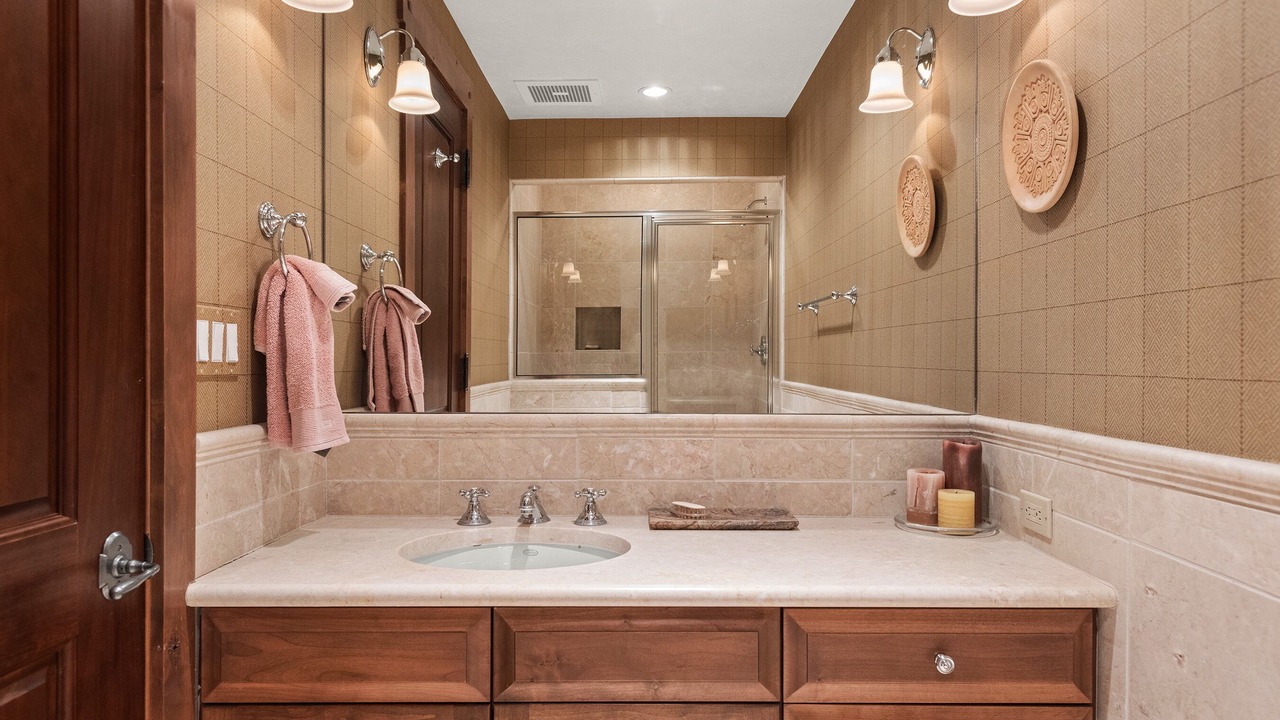 Photo of Bathroom in Aspen